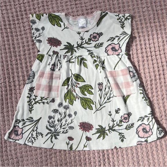 tesa babe Other - NWOT • Tesa babe dress • 6-9 months